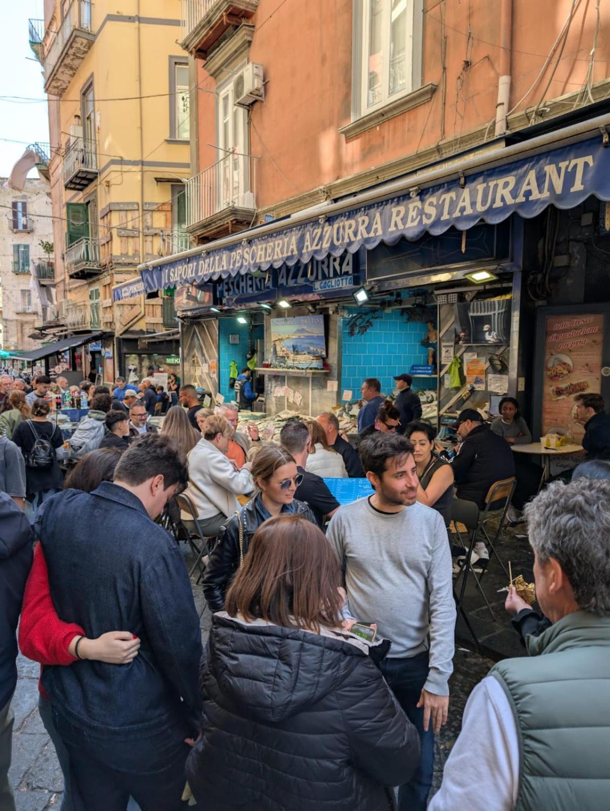 La Dimora Di Dora Leilighet Napoli Eksteriør bilde